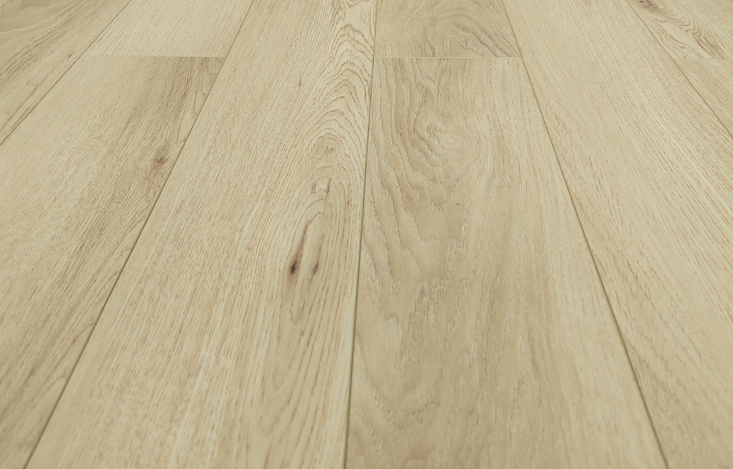 Ламинат Дуб Кловерфилд  фото 4